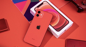 iPhone 12 , RED , 128 GB (1 foto / 1)