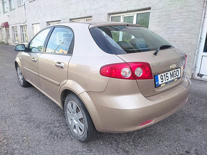 Chevrolet lacetti (4 foto / 8)