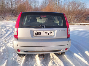 Honda hrv 4x4 (6 foto / 8)