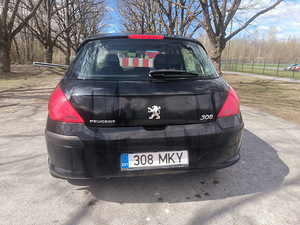 Peugeot 308 (2 foto / 7)
