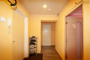 Uusküla tn 21, Kreenholmi, Narva, Ida-Virumaa (9 foto / 10)