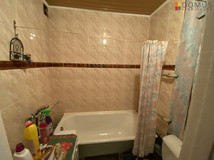 Kangelaste prospekt 6, Pähklimäe, Narva, Ida-Virumaa (4 foto / 8)