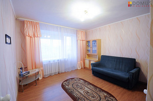 Kangelaste prospekt 8a, Pähklimäe, Narva, Ida-Virumaa (1 foto / 10)