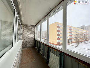 Kangelaste prospekt 27, Pähklimäe, Narva, Ida-Virumaa (9 foto / 10)