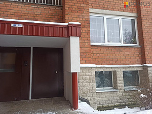 Rahu tn 8, Narva, Ida-Virumaa (2 foto / 10)