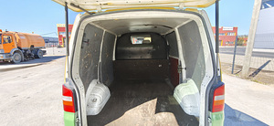 VOLKSWAGEN TRANSPORTER (10 foto / 10)