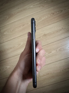 iPhone 11 128 GB, Black (4 foto / 4)