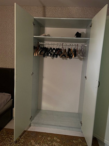 Ära anda mahukas riidekapp (2 foto / 4)