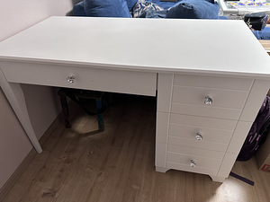 Детский стол Meblik (2 фото из 4)