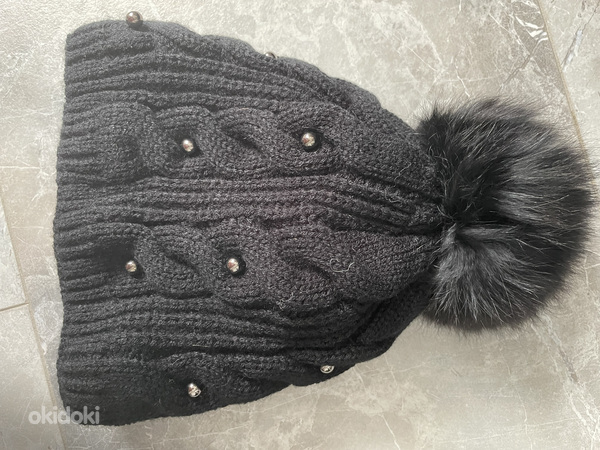Зимняя шапка из шерстяного флиса с кисточкой (фото #1)