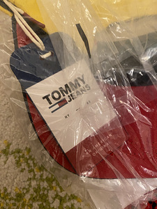 Nokamütsid, Tommy Jeans (2 foto / 2)