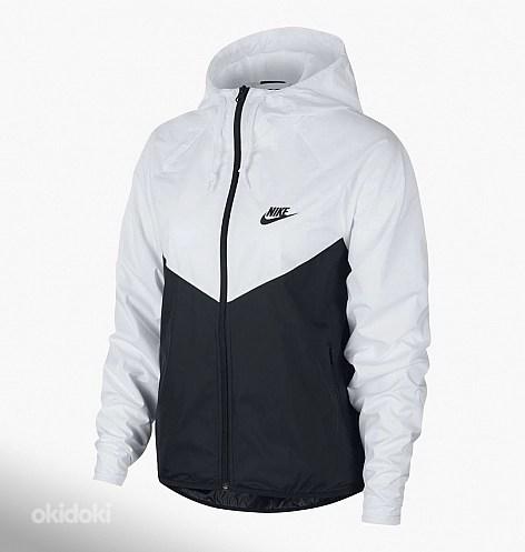 Куртка Nike (фото #1)