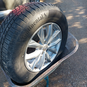 Audi veljed + rehvid 235/65/R17 Continental WinterContact (2 foto / 3)