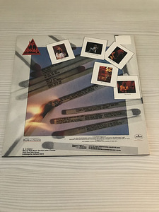 DEF LEPPARD - PYROMANIA (USA). (2 foto / 6)