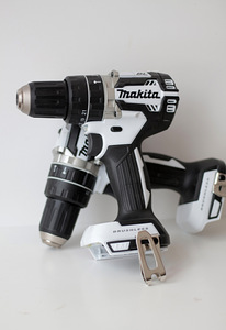 Akulööktrell Makita DHP484Z BL 18V (Valge eriversioon) (1 foto / 3)