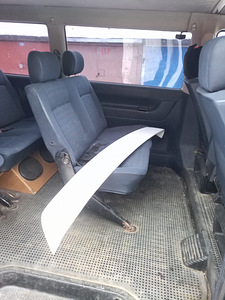 Volkswagen t5 (1 foto / 5)