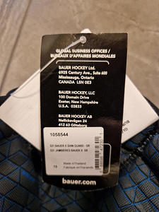 Bauer S21 X põlvekaitsmed (3 foto / 3)
