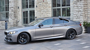BMW 525 M-Paket 2.0 160кВ (7 фото из 7)