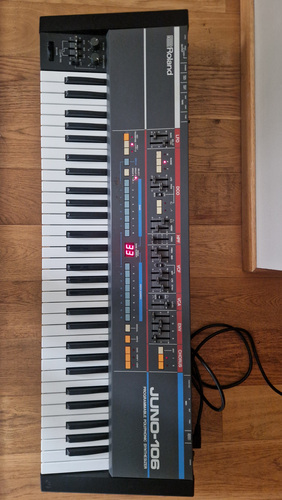 Продам Roland Juno 106