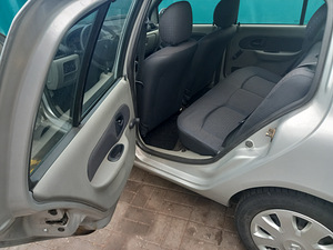 Renault thalia 1.4 2005 (5 foto / 15)