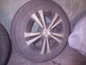 Renault valuveljed talverehvidega 14" 4×100 (5 foto / 7)