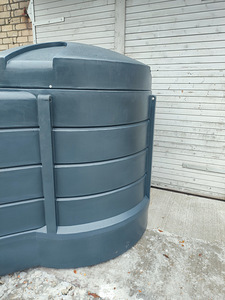 UUS VÄIKETANKLA - KÜTUSEMAHUTI 2500L (5 foto / 8)