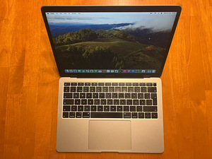 MacBook Air 2019, 13 tolli, garantii, uus aku (1 foto / 6)