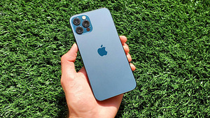 Apple iPhone 12 Pro 128GB (1 foto / 1)