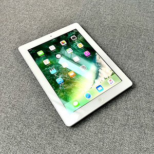 iPad 4 Wi-Fi Сотовая связь (1 фото из 2)