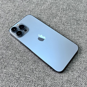 iPhone 13 Pro Max 128GB Sierra Blue (4 foto / 4)