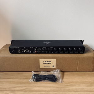 Behringer UMC1820 USB audio interface helikaart (2 foto / 2)