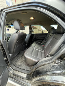 Kia sorento (4 foto / 6)