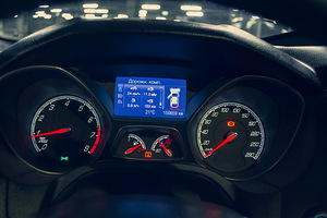 Ford Focus ST ecoboost 2.0 184kw 2012 (13 foto / 15)