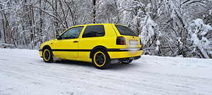 VW GOLF 3 GT 1.8 66KW (2 foto / 10)