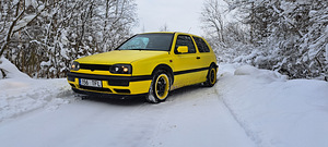 VW GOLF 3 GT 1.8 66KW (6 foto / 10)