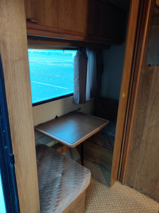 ADRIA SUPRA 400 (9 фото из 10)