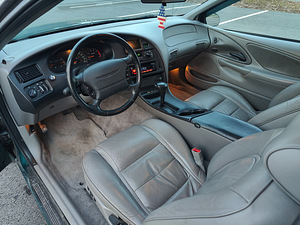 M: Ford Thunderbird V8 4.6 V8 154kW (8 foto / 14)