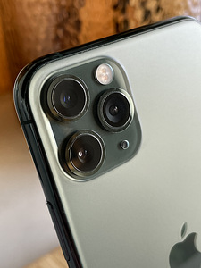 iPhone 11 PRO 64 GB - Midnight Green (3 foto / 8)