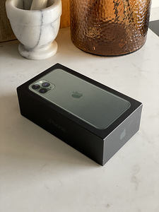 iPhone 11 PRO 64 GB - Midnight Green (8 foto / 8)