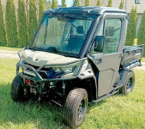 Canam Traxter UTV