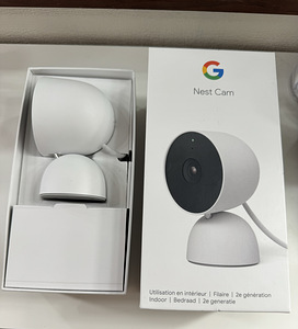 Google nest cam 2. gen(WIFI) (2 foto / 3)