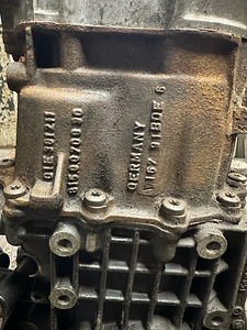 Audi 100, C4 6-käiguline käigukast 2.5 tdi.01E301211