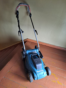 Muruniiduk Makita ELM3320 (1 foto / 4)