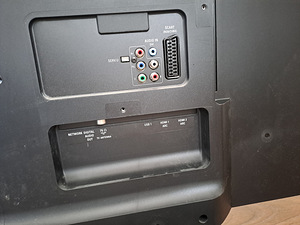 Teler Philips 48PFT5500/12 (4 foto / 4)