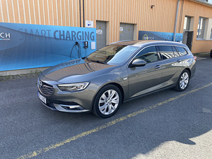 Opel Insignia (1 foto / 13)