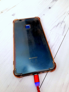 HUAWEI P10 Lite экран амолед,отлично работает (2 фото из 2)
