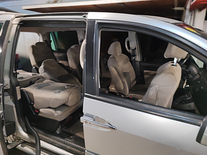 Peugeot 807 Premium pack 2.0 HDI 120kW 7 kohta (7 foto / 12)