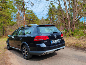 Volkswagen Passat Alltrack 2.0 TDI (2 foto / 9)