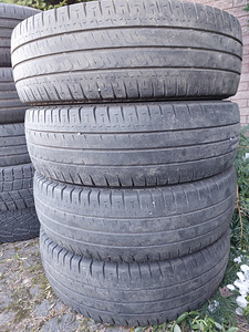 205/65R16c, 225/75 R16c , 225/70/R15c, bussi kaubiku rehvid (2 foto / 2)