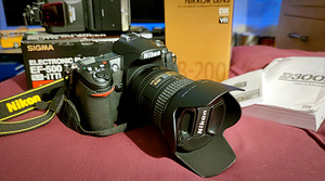 Nikon D300S + Nikkor 18-200mm DX VR + välklamp Sigma EF-500D (2 foto / 7)